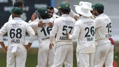 पाकिस्तान पर ICC का डबल अटैक, WTC में कटे 11 अंक और लगा भारी जुर्माना; श्रीलंका सीरीज से पहले बड़ा झटका पाकिस्तान पर ICC का डबल अटैक, WTC में कटे 11 अंक और लगा भारी जुर्माना; श्रीलंका सीरीज से पहले बड़ा झटका
