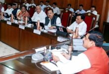 MP कैबिनेट में स्वामित्व योजना की रजिस्ट्री पर विरोध, CS बोले- एक महीने में कराएं; CM ने दिए पटवारियों को समझाने के निर्देश