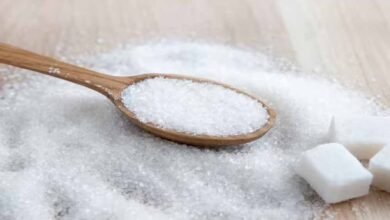 Sugar Price: त्योहार से पहले चीनी के दाम घटे, 65 से 58.5 रुपये किलो हुई कीमत Sugar Price: त्योहार से पहले चीनी के दाम घटे, 65 से 58.5 रुपये किलो हुई कीमत