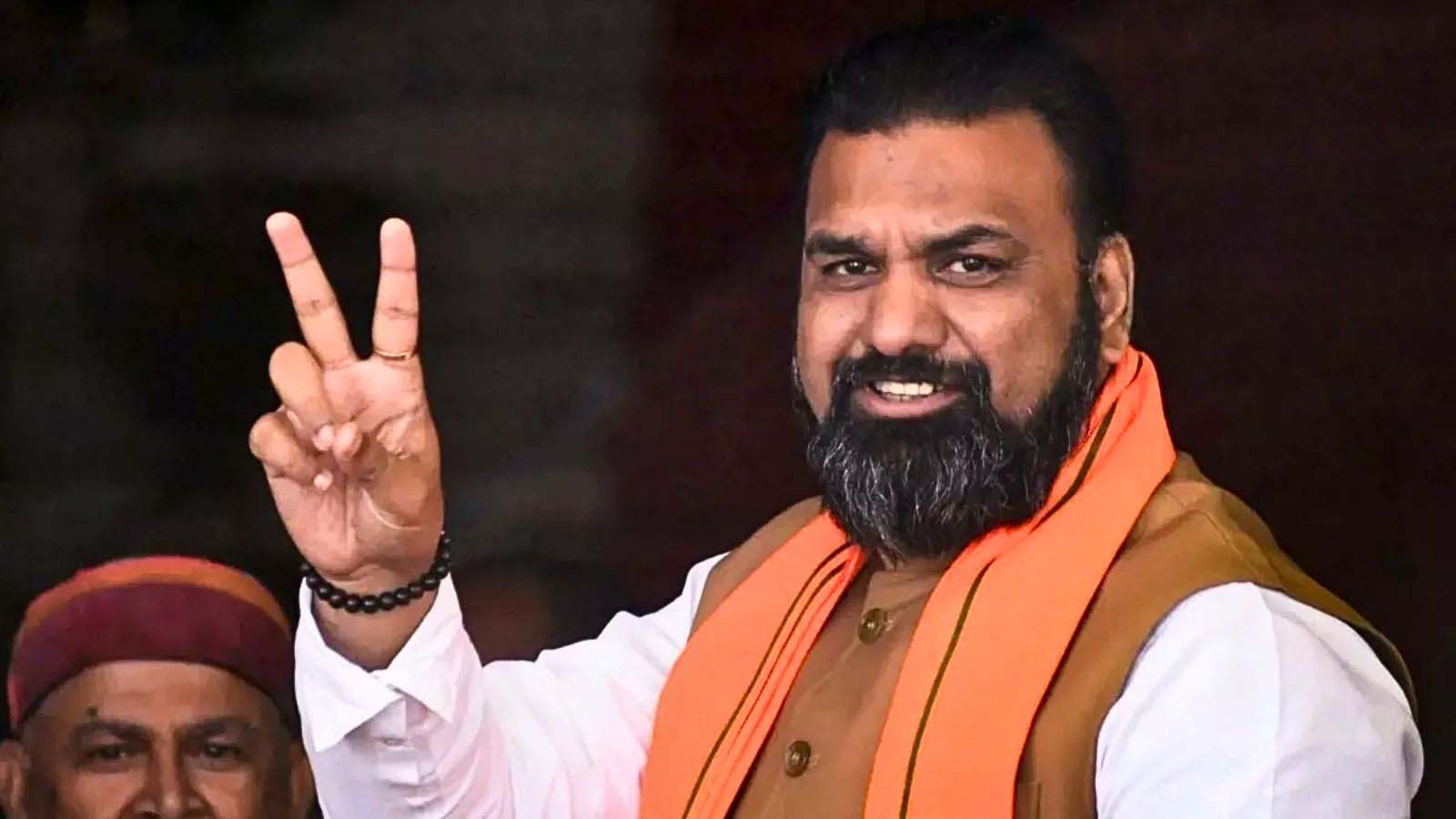 बिहार कैबिनेट की बैठक में मखाना विकास और गया के विष्णुपद मंदिर कॉरिडोर समेत 17 एजेंडों को मंजूरी मिली। बिहार कैबिनेट की बैठक में मखाना विकास और गया के विष्णुपद मंदिर कॉरिडोर समेत 17 एजेंडों को मंजूरी मिली।