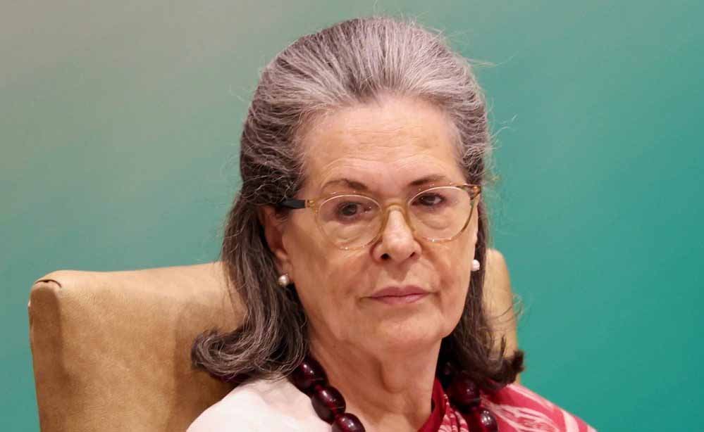 वोटर लिस्ट विवाद में सोनिया गांधी को झटका, सेशन कोर्ट ने आदेश रद्द किया वोटर लिस्ट विवाद में सोनिया गांधी को झटका, सेशन कोर्ट ने आदेश रद्द किया
