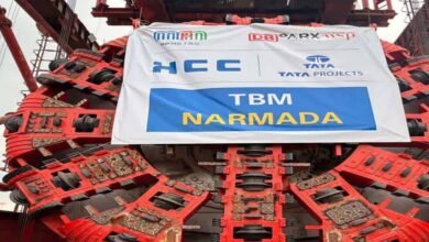 इंदौर मेट्रो की पहली अंडरग्राउंड खुदाई शुरू, 1000 टन की TBM से बनेगी सुरंग इंदौर मेट्रो की पहली अंडरग्राउंड खुदाई शुरू, 1000 टन की TBM से बनेगी सुरंग