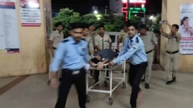 सागर जहरीली शराब कांड का आरोपी मुठभेड़ में गिरफ्तार, पैर में लगी गोली सागर जहरीली शराब कांड का आरोपी मुठभेड़ में गिरफ्तार, पैर में लगी गोली