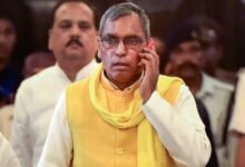 ‘दलित-पिछड़ों को अछूत मानते हैं अखिलेश’, ओमप्रकाश राजभर ने सपा की रथयात्रा पर साधा निशाना