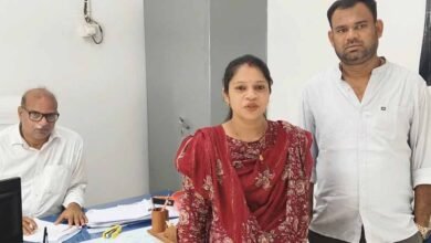 अपने नाम जमीन की रजिस्ट्री पर महिला किसान चंद्रकांता को 9,510 रुपये की राहत अपने नाम जमीन की रजिस्ट्री पर महिला किसान चंद्रकांता को 9,510 रुपये की राहत