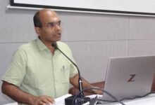 सीएम हेल्पलाइन एवं संबल योजना के लंबित प्रकरणों के निराकरण में लापरवाही स्वीकार्य नहीं : श्रम सचिव रघुराज राजेन्द्रन