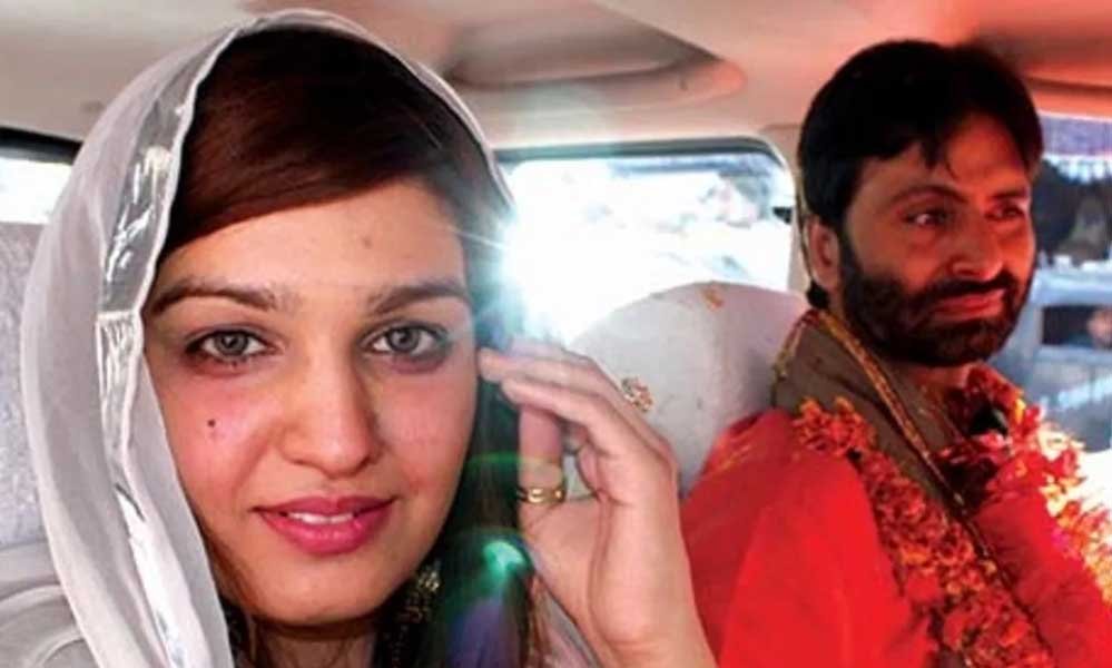 यासीन मलिक पत्नी मुशाल को देंगे तलाक, तिहाड़ जेल से जम्मू कोर्ट भेजा हलफनामा यासीन मलिक पत्नी मुशाल को देंगे तलाक, तिहाड़ जेल से जम्मू कोर्ट भेजा हलफनामा