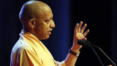 जन्माष्टमी से पहले योगी ने युवाओं को दिए पांच बड़े उपहार