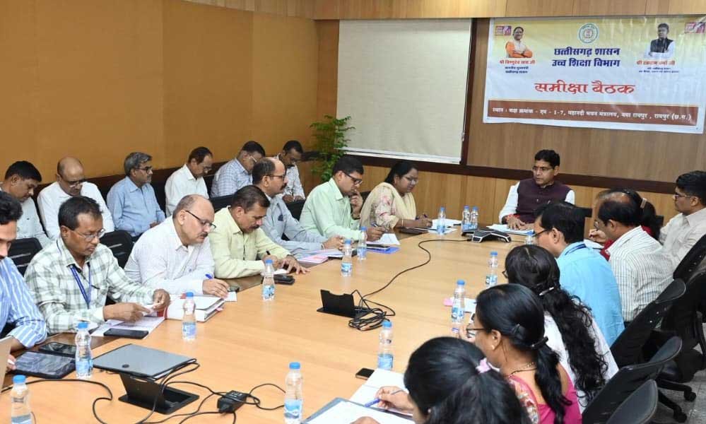 700 सहायक प्राध्यापकों की भर्ती और पदोन्नति प्रक्रिया में अनावश्यक विलंब न करें – उच्च शिक्षा मंत्री टंक राम वर्मा 700 सहायक प्राध्यापकों की भर्ती और पदोन्नति प्रक्रिया में अनावश्यक विलंब न करें – उच्च शिक्षा मंत्री टंक राम वर्मा