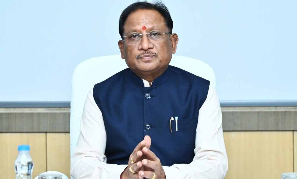 CM विष्णुदेव साय की अध्यक्षता में कैबिनेट बैठक, कई अहम फैसलों पर लगी मुहर CM विष्णुदेव साय की अध्यक्षता में कैबिनेट बैठक, कई अहम फैसलों पर लगी मुहर