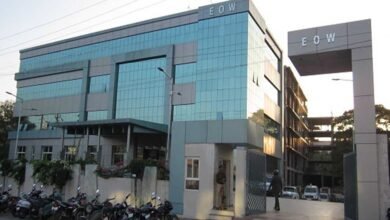 MP में PWD अफसर के ठिकानों पर EOW की रेड, बालाघाट-छिंदवाड़ा-भोपाल में एक साथ छापे MP में PWD अफसर के ठिकानों पर EOW की रेड, बालाघाट-छिंदवाड़ा-भोपाल में एक साथ छापे