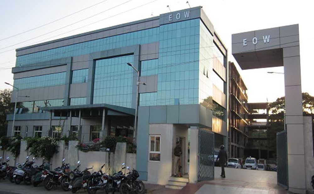 MP में PWD अफसर के ठिकानों पर EOW की रेड, बालाघाट-छिंदवाड़ा-भोपाल में एक साथ छापे MP में PWD अफसर के ठिकानों पर EOW की रेड, बालाघाट-छिंदवाड़ा-भोपाल में एक साथ छापे