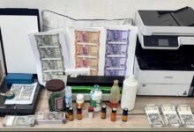 प्रिंटर, गांधी जी की फोटो और वॉटरमार्क पेपर से छापते थे नकली नोट, Zomato डिलीवरी बॉय समेत 3 गिरफ्तार