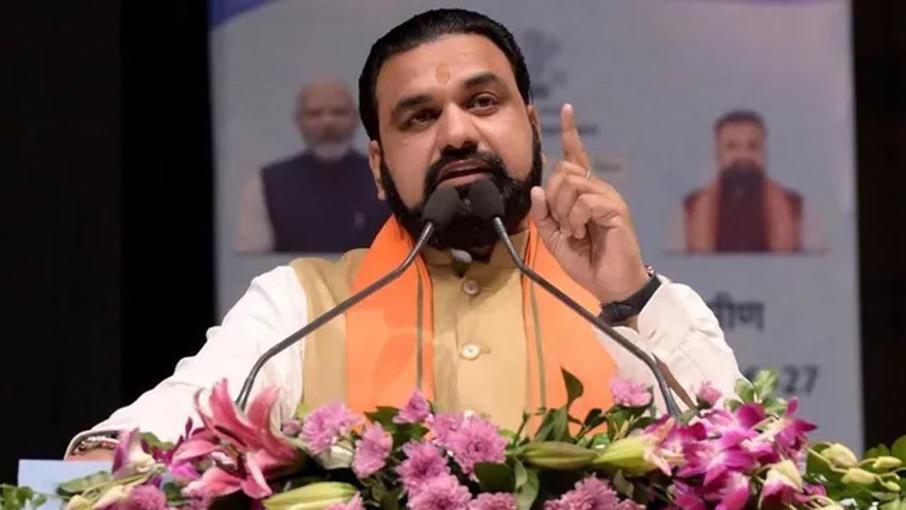 पटना में VIP ड्यूटी से गायब मिली महिला सिपाही सस्पेंड, गृहरक्षक पर भी होगी कार्रवाई