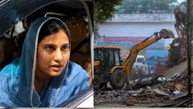 सहारनपुर कलेक्ट्रेट की मस्जिद पर चला बुलडोजर, सांसद इकरा हसन हाउस अरेस्ट सहारनपुर कलेक्ट्रेट की मस्जिद पर चला बुलडोजर, सांसद इकरा हसन हाउस अरेस्ट