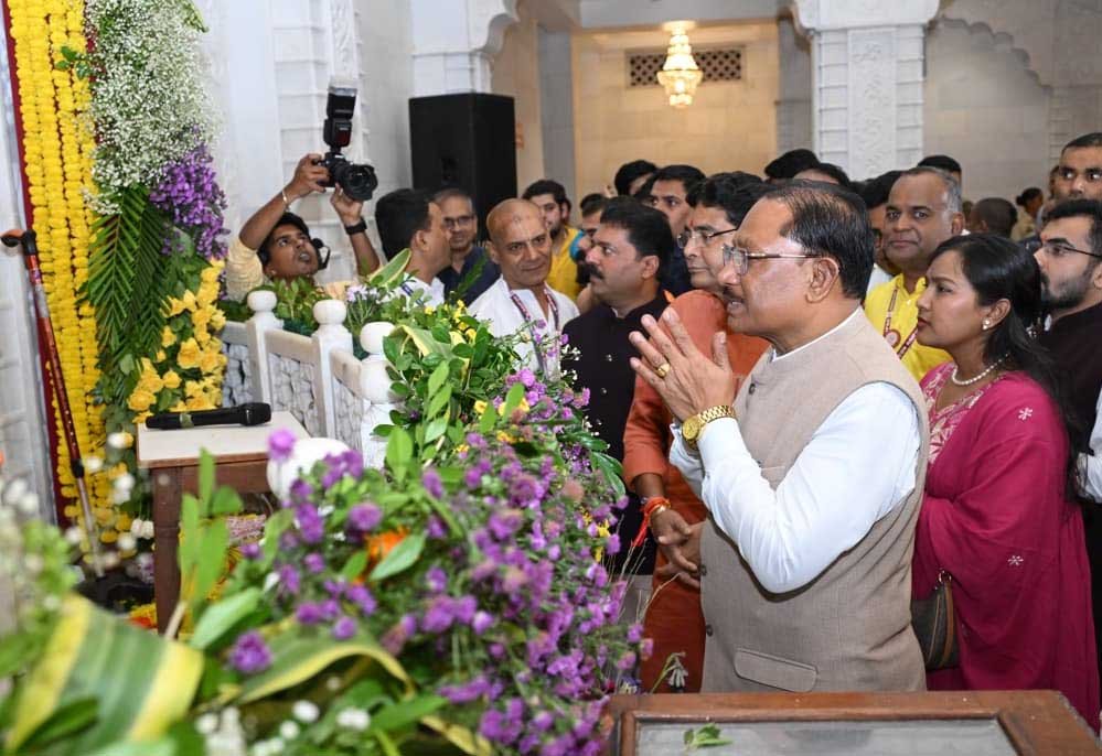 भगवान श्रीकृष्ण का जीवन हमें धर्म, कर्तव्य और लोककल्याण के मार्ग पर चलने की देता है प्रेरणा – मुख्यमंत्री विष्णुदेव साय भगवान श्रीकृष्ण का जीवन हमें धर्म, कर्तव्य और लोककल्याण के मार्ग पर चलने की देता है प्रेरणा – मुख्यमंत्री विष्णुदेव साय
