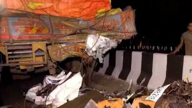 केरल के त्रिशूर में दर्दनाक हादसा, खड़े ट्रक से टकराई कार; 8 इंजीनियरिंग छात्रों की मौत