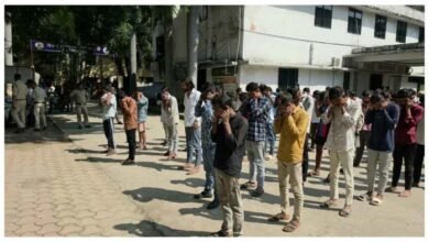 त्योहारी सीजन में शांति व्यवस्था बनाए रखने के लिए बिलासपुर पुलिस ने गुंडे-बदमाशों की कराई परेड।