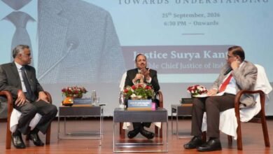 CJI सूर्यकांत बोले- शांतिपूर्ण प्रदर्शन छात्रों का मौलिक अधिकार, पुलिस बल प्रयोग पर अदालतें नहीं रहेंगी मूकदर्शक CJI सूर्यकांत बोले- शांतिपूर्ण प्रदर्शन छात्रों का मौलिक अधिकार, पुलिस बल प्रयोग पर अदालतें नहीं रहेंगी मूकदर्शक