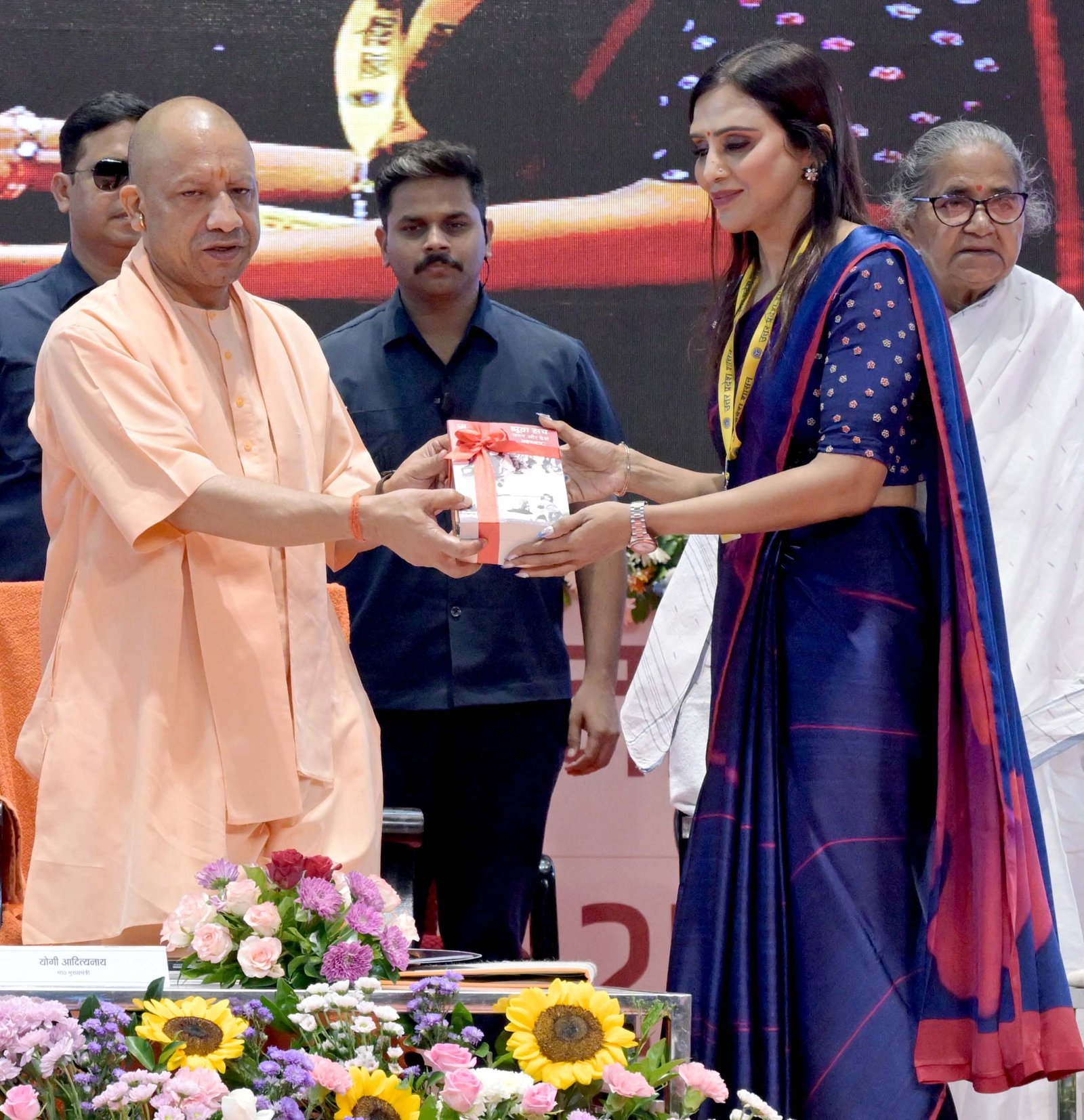 शिक्षा सेवा चयन आयोग से चयनित 3,567 प्रधानाचार्य, प्रधानाध्यापक, प्रवक्ता और सहायक अध्यापकों को मिले नियुक्ति पत्र शिक्षा सेवा चयन आयोग से चयनित 3,567 प्रधानाचार्य, प्रधानाध्यापक, प्रवक्ता और सहायक अध्यापकों को मिले नियुक्ति पत्र