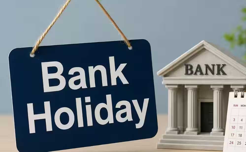Bank Holidays 2026: 7 से 13 सितंबर तक 2 दिन बंद रहेंगे बैंक, देखें पूरी लिस्ट Bank Holidays 2026: 7 से 13 सितंबर तक 2 दिन बंद रहेंगे बैंक, देखें पूरी लिस्ट