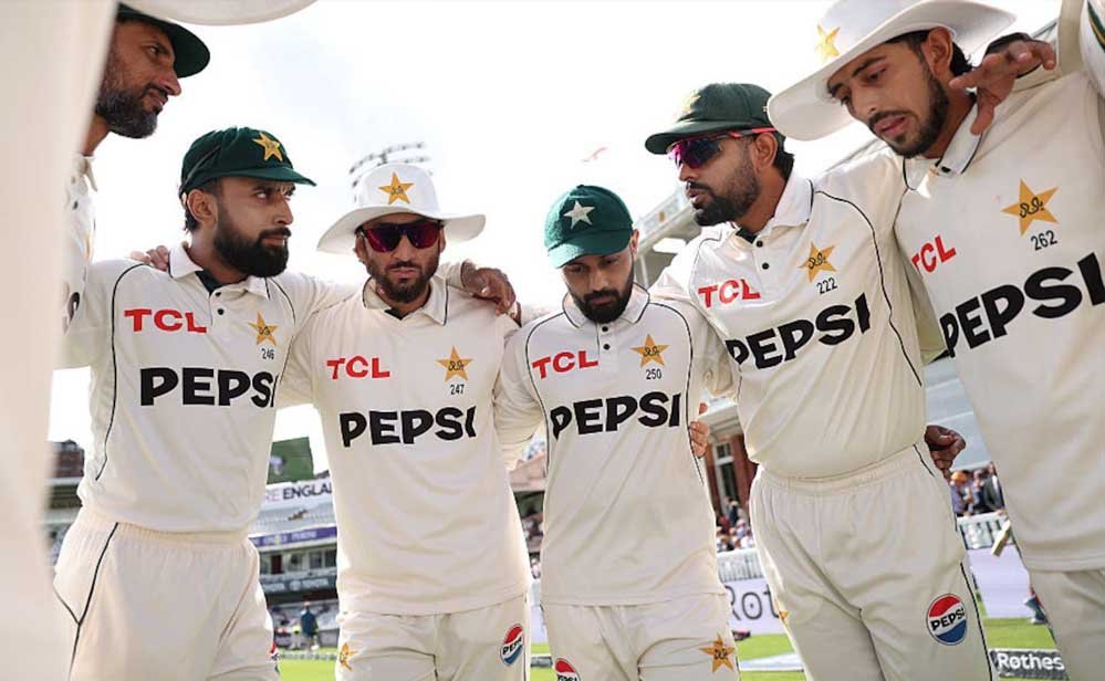 पाकिस्तानी टीम में मचा हड़कंप, PCB ने खिलाड़ियों के फोन किए जब्त; मैच फिक्सिंग का शक? पाकिस्तानी टीम में मचा हड़कंप, PCB ने खिलाड़ियों के फोन किए जब्त; मैच फिक्सिंग का शक?