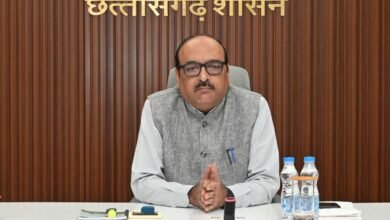 छत्तीसगढ़ में सुघ्घर छत्तीसगढ़ अभियान की उच्चस्तरीय समीक्षा, मुख्य सचिव ने योजनाओं के क्रियान्वयन का लिया जायजा।