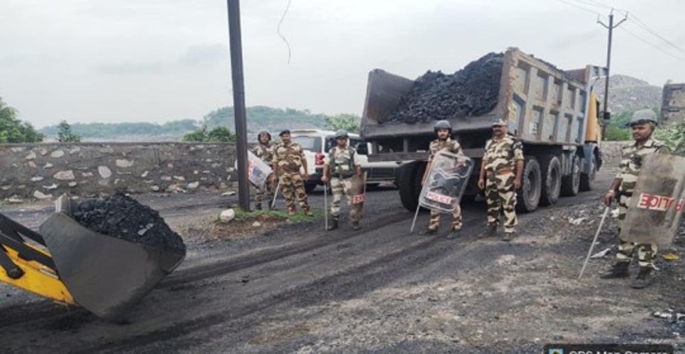 चतरा की आम्रपाली कोल माइंस की सुरक्षा 18 सितंबर से CISF के हवाले, 200 जवान संभालेंगे मोर्चा चतरा की आम्रपाली कोल माइंस की सुरक्षा 18 सितंबर से CISF के हवाले, 200 जवान संभालेंगे मोर्चा