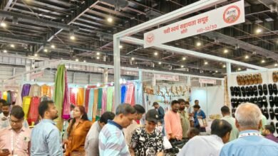 अमरोहा के मसालों की महक, अयोध्या की हर्बल चाय और कन्नौज के इत्र की खुशबू खींच रही लोगों का ध्यान अमरोहा के मसालों की महक, अयोध्या की हर्बल चाय और कन्नौज के इत्र की खुशबू खींच रही लोगों का ध्यान