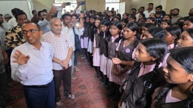 सरगुजा एकलव्य मामले पर मुख्यमंत्री हुए सख्त: जिला कलेक्टर से की फोन पर सीधी बात सरगुजा एकलव्य मामले पर मुख्यमंत्री हुए सख्त: जिला कलेक्टर से की फोन पर सीधी बात