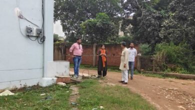 सीएमओ ने नगर का किया मैदानी भ्रमण, मूलभूत सुविधाओं से जुड़ी समस्याओं के शीघ्र निराकरण के दिए निर्देश सीएमओ ने नगर का किया मैदानी भ्रमण, मूलभूत सुविधाओं से जुड़ी समस्याओं के शीघ्र निराकरण के दिए निर्देश