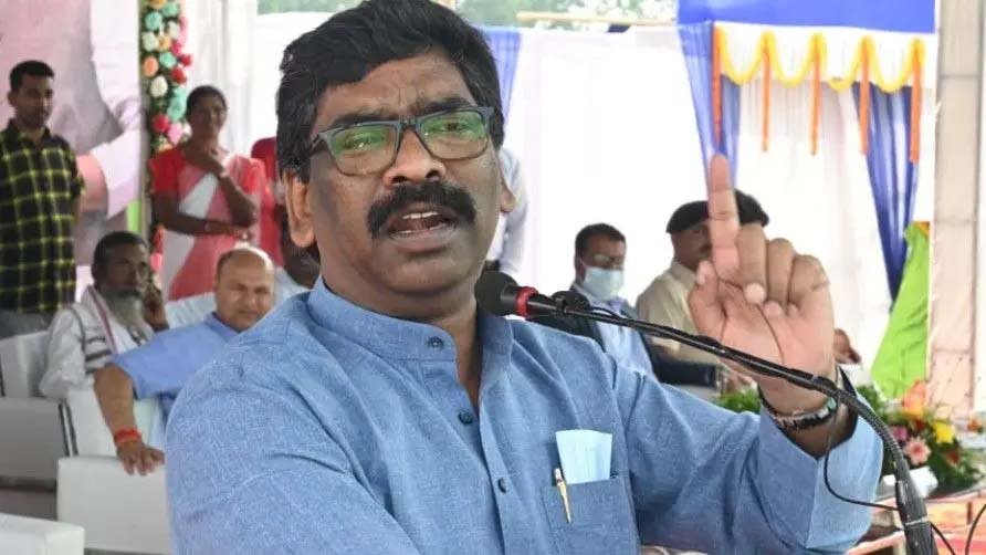 रांची में पुलिस-छात्र झड़प के बाद बड़ी कार्रवाई, 14 नामजद और 200 से अधिक अज्ञात पर FIR रांची में पुलिस-छात्र झड़प के बाद बड़ी कार्रवाई, 14 नामजद और 200 से अधिक अज्ञात पर FIR