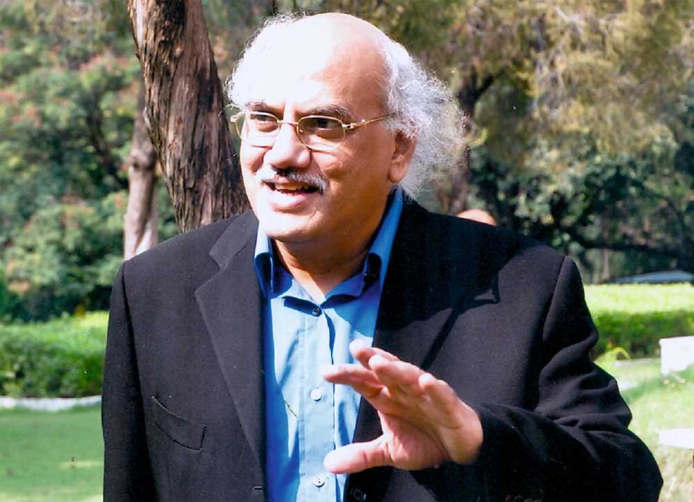 संतोष चौबे को मानद डॉक्टरेट की उपाधि संतोष चौबे को मानद डॉक्टरेट की उपाधि
