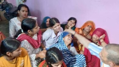 सागर में जहरीली शराब से 28 मौतें, फिर 7 दुकानें खोलने का आदेश; 100 से ज्यादा गांवों में नशामुक्ति अभियान सागर में जहरीली शराब से 28 मौतें, फिर 7 दुकानें खोलने का आदेश; 100 से ज्यादा गांवों में नशामुक्ति अभियान