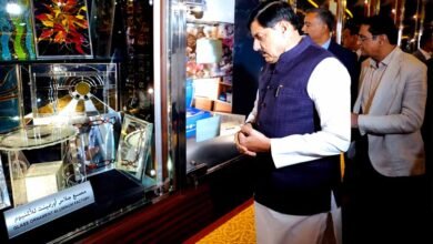 दुबई में CM मोहन यादव ने उद्योगपतियों से की मुलाकात, 2027 ग्लोबल इन्वेस्टर्स समिट का दिया न्योता दुबई में CM मोहन यादव ने उद्योगपतियों से की मुलाकात, 2027 ग्लोबल इन्वेस्टर्स समिट का दिया न्योता