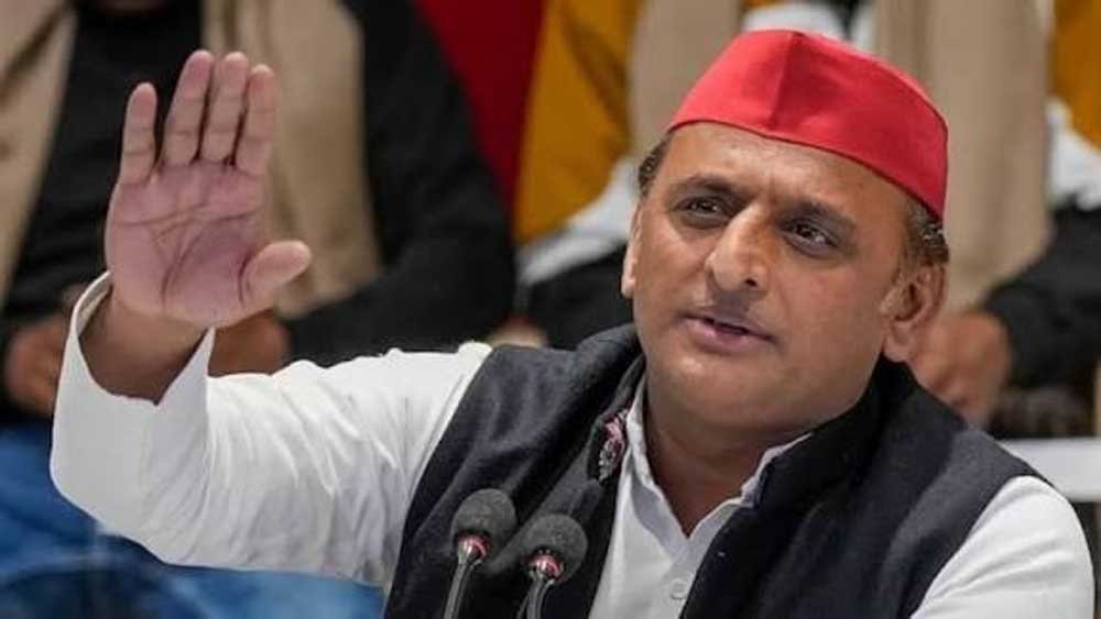 जीतने पर आयोग की पीठ थपथपाते हैं, हारने पर लगाते हैं आरोप’, संजय निषाद का अखिलेश पर हमला जीतने पर आयोग की पीठ थपथपाते हैं, हारने पर लगाते हैं आरोप’, संजय निषाद का अखिलेश पर हमला