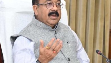 सुबह शहर में निकलें अधिकारी, जमीनी हकीकत देखें और काम कराएं :  अरुण साव