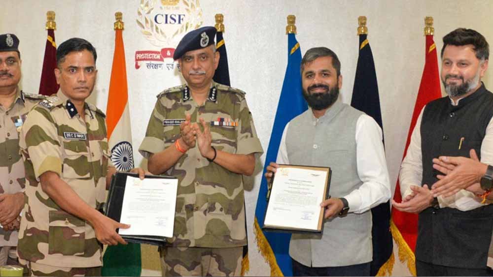 CISF-DFI मिलकर 370 संवेदनशील प्रतिष्ठानों की ड्रोन से करेगी सुरक्षा, बहरोड़ में बनेगा ट्रेनिंग हब CISF-DFI मिलकर 370 संवेदनशील प्रतिष्ठानों की ड्रोन से करेगी सुरक्षा, बहरोड़ में बनेगा ट्रेनिंग हब