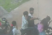 ग्वालियर में सरेराह छात्रा से छेड़छाड़-मारपीट, CCTV वायरल होते ही आरोपी गिरफ्तार, भेजा जेल