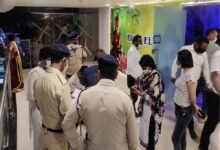 भिलाई के सूर्या मॉल स्थित स्पा सेंटर पर पुलिस की रेड, युवतियों से भरवाया बाउंड ओवर