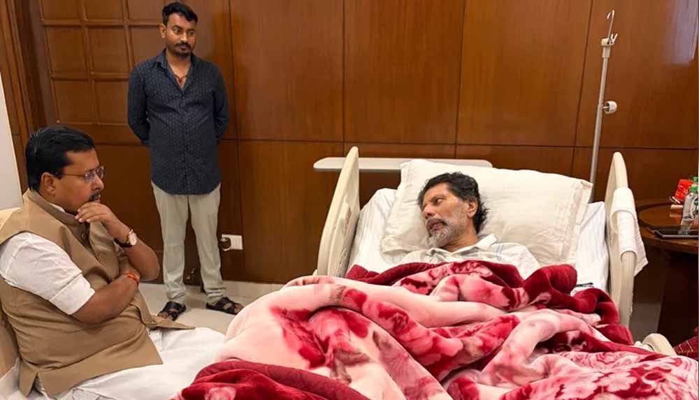 BJP अध्यक्ष नितिन नबीन ने किरण सिंह देव से की मुलाकात, डॉक्टरों से ली स्वास्थ्य की जानकारी BJP अध्यक्ष नितिन नबीन ने किरण सिंह देव से की मुलाकात, डॉक्टरों से ली स्वास्थ्य की जानकारी