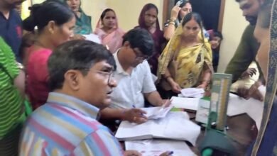 CG में वायरल फीवर का बढ़ा प्रकोप, बुखार-बदन दर्द के रोजाना पहुंच रहे हजारों मरीज CG में वायरल फीवर का बढ़ा प्रकोप, बुखार-बदन दर्द के रोजाना पहुंच रहे हजारों मरीज