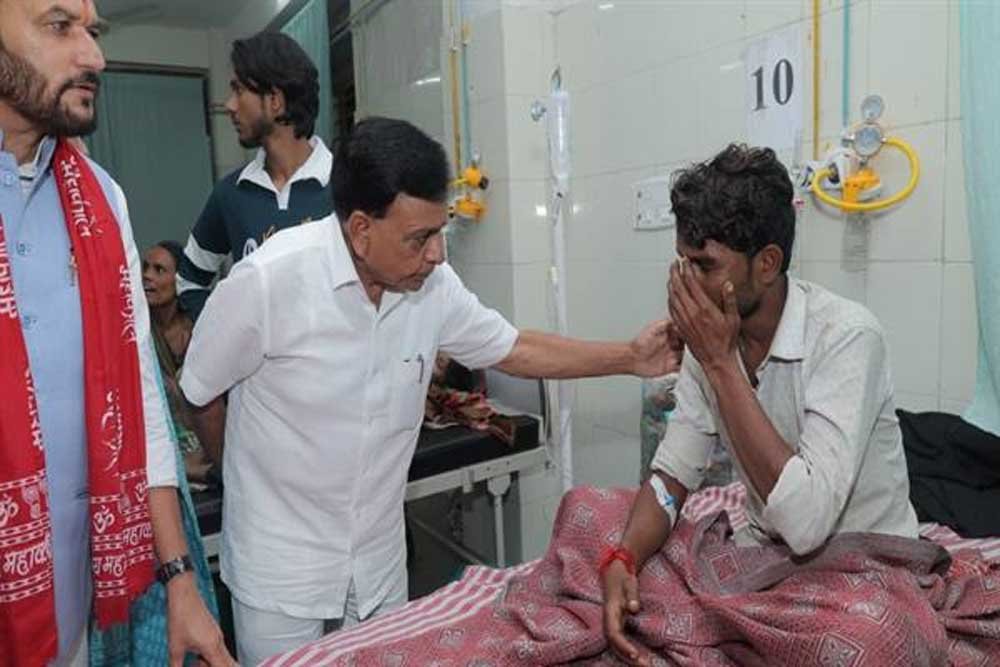 अवैध शराब के कारोबार पर लगेगी पूरी तरह रोक: उप मुख्यमंत्री देवड़ा अवैध शराब के कारोबार पर लगेगी पूरी तरह रोक: उप मुख्यमंत्री देवड़ा