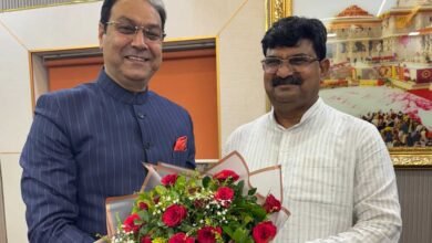 अल्पसंख्यक आयोग के अध्यक्ष  मोहसिन रज़ा ने प्रदेश संगठन महामंत्री  धर्मपाल सिंह जी से की भेंट