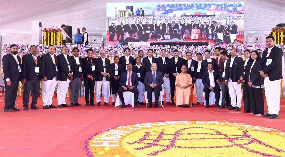 अधिवक्ताओं को सालाना पांच लाख तक कैशलेस मेडिकल इंश्योरेंस, चैंबर में फर्नीचर व उपकरण के लिए शासन करेगा सहयोगः सीएम