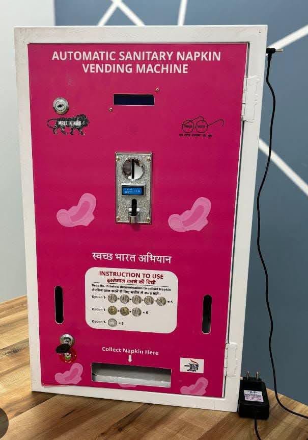 विधायक कार्यालय में लगेगी ऑटोमेटिक सेनेटरी नेपकिन वेंडिंग मशीन, महिलाओं को मात्र 1 रूपये में मिलेगी सेनेटरी नेपकिन विधायक कार्यालय में लगेगी ऑटोमेटिक सेनेटरी नेपकिन वेंडिंग मशीन, महिलाओं को मात्र 1 रूपये में मिलेगी सेनेटरी नेपकिन