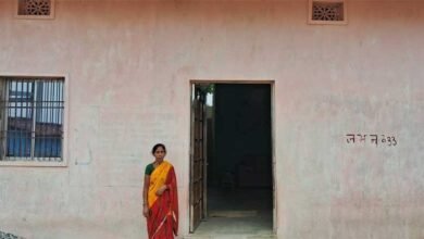पक्की छत से बदली जिंदगी, प्रधानमंत्री आवास योजना ने जशपुर के हजारों परिवारों के सपनों को दिया आकार पक्की छत से बदली जिंदगी, प्रधानमंत्री आवास योजना ने जशपुर के हजारों परिवारों के सपनों को दिया आकार