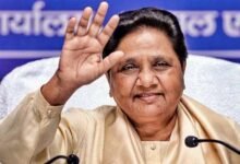 आकाश आनंद पर मायावती का बदला रुख, ‘शक्तियां’ लौटाने के लिए रखी ये बड़ी शर्त