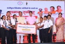 अटल उत्कृष्ट शिक्षा योजना से नारायणपुर के श्रमिक परिवारों के सपनों को मिली नई उड़ान