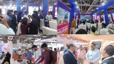 पहले सेल्फी, फिर सात फेरे… ट्रेड शो में योजनाओं को बताने का मनभावन अंदाज पहले सेल्फी, फिर सात फेरे… ट्रेड शो में योजनाओं को बताने का मनभावन अंदाज